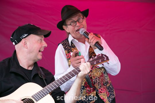 Die Bluesgosch in der Oberstadt: Dieter Reinberger mit Jürgen "Mojo" Schultz