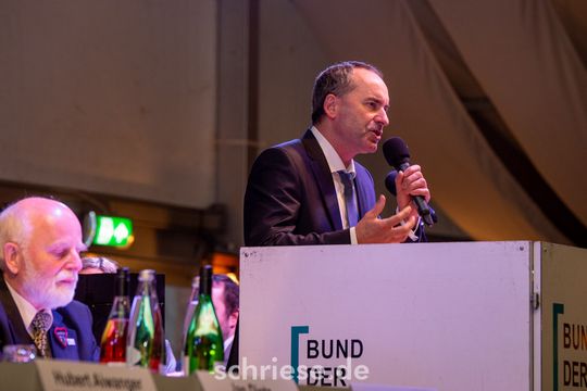 Hubert Aiwanger, Wirtschaftsminister und MdL Bayern im Festzelt Schriesheim